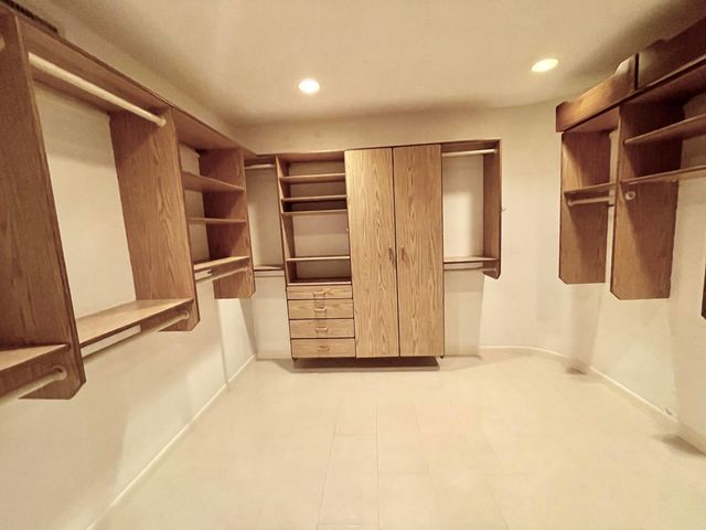 6201 Royal Poinciana Lane, Tamarac, FL 33319