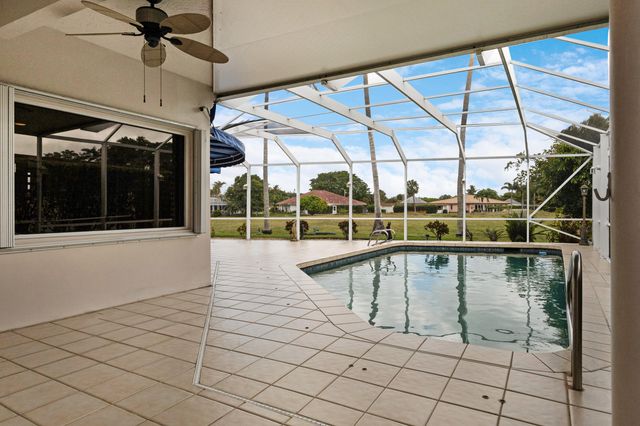 6201 Royal Poinciana Lane, Tamarac, FL 33319