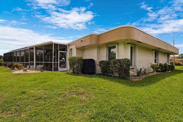 6201 Royal Poinciana Lane, Tamarac, FL 33319