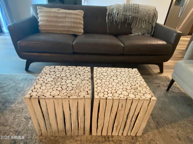 7300 E EARLL Drive 2006, Scottsdale, AZ 85251