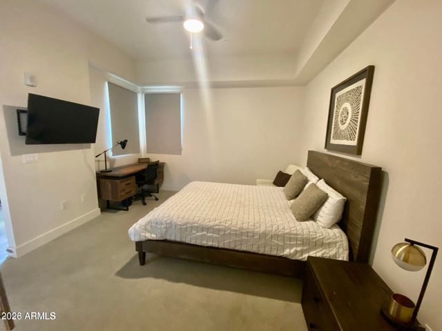 7300 E EARLL Drive 2006, Scottsdale, AZ 85251