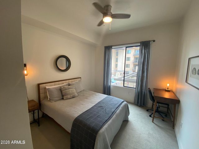 7300 E EARLL Drive 2006, Scottsdale, AZ 85251