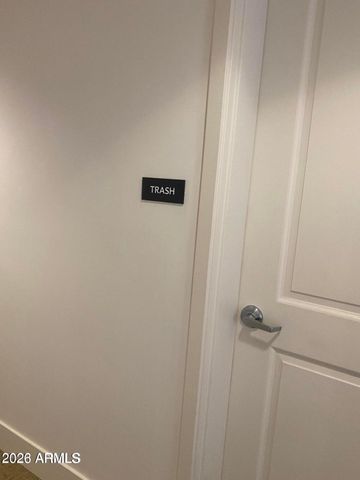 7300 E EARLL Drive 2006, Scottsdale, AZ 85251