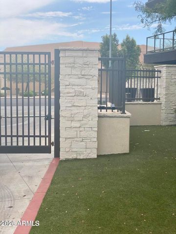 7300 E EARLL Drive 2006, Scottsdale, AZ 85251