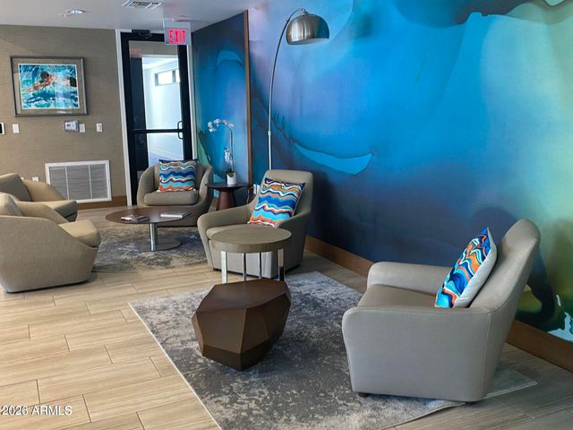 7300 E EARLL Drive 2006, Scottsdale, AZ 85251