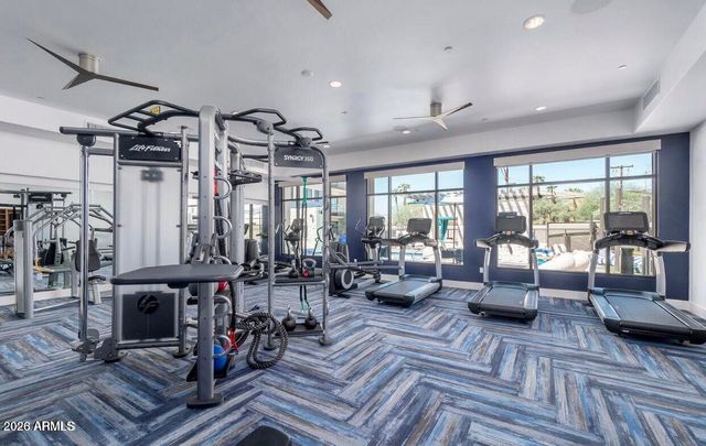 7300 E EARLL Drive 2006, Scottsdale, AZ 85251