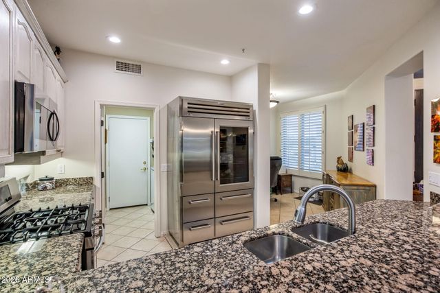 32764 N 71ST Street, Scottsdale, AZ 85266