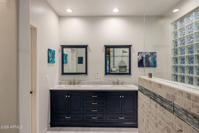 32764 N 71ST Street, Scottsdale, AZ 85266