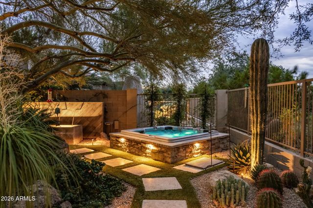 32764 N 71ST Street, Scottsdale, AZ 85266