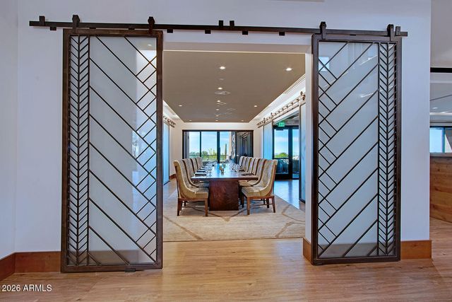 32764 N 71ST Street, Scottsdale, AZ 85266