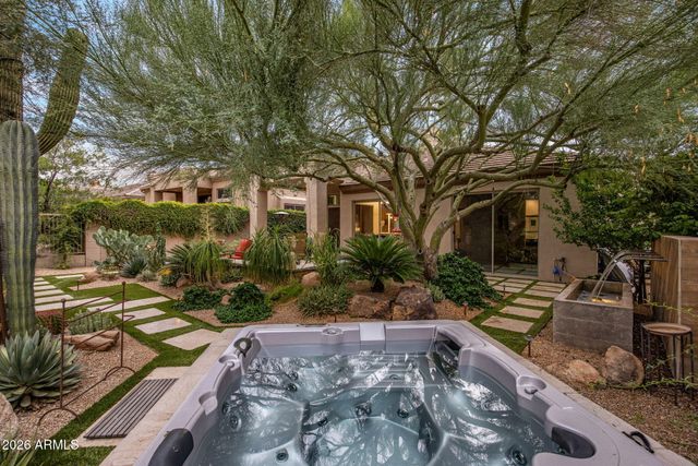 32764 N 71ST Street, Scottsdale, AZ 85266