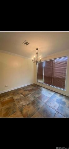 17025 Glenwood Springs Dr, Greenwell Springs, LA 70739