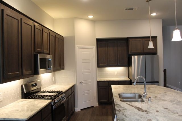 1825 Spoonbill Drive, Little Elm, TX 75068