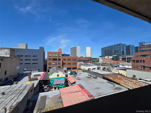 4134 Haight Street 301, Flushing, NY 11355