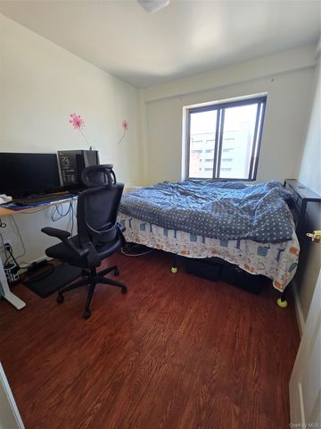 4134 Haight Street 301, Flushing, NY 11355