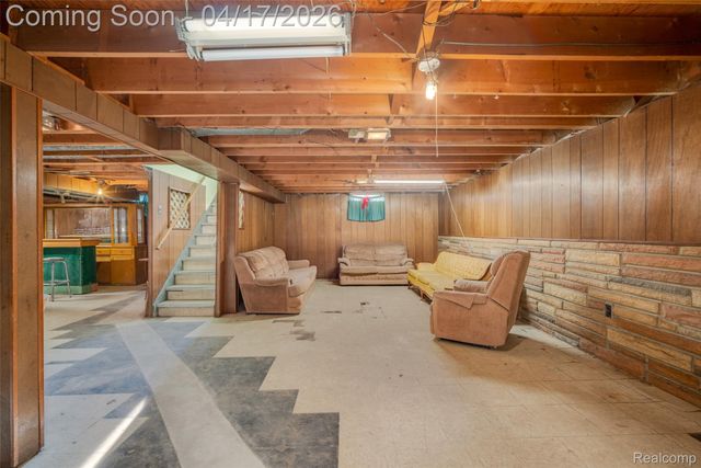 29889 Brown Court, Garden City, MI 48135