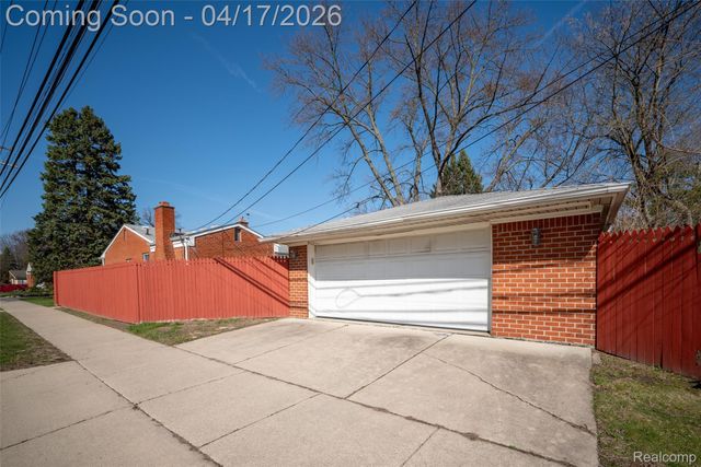 29889 Brown Court, Garden City, MI 48135