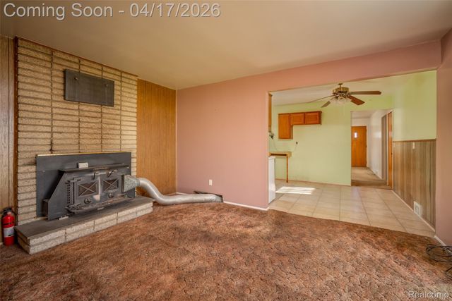 29889 Brown Court, Garden City, MI 48135