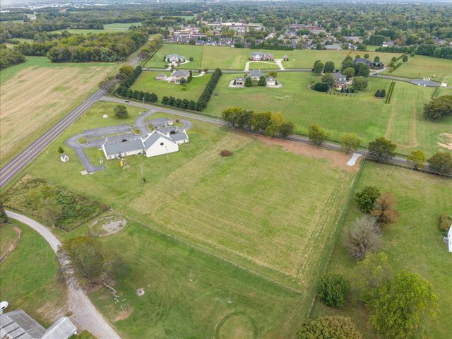 1680 Irby Ln, Murfreesboro, TN 37127