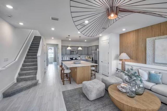 6831 BRAHMAN GRAZE COURT, Wesley Chapel, FL 33545