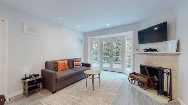 101 S Rockingham Avenue, Los Angeles, CA 90049