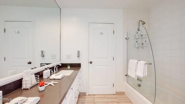 101 S Rockingham Avenue, Los Angeles, CA 90049