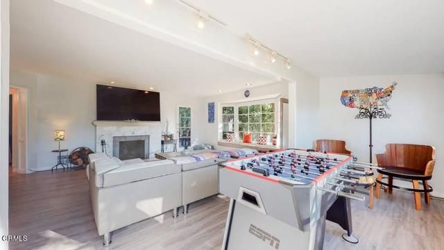 101 S Rockingham Avenue, Los Angeles, CA 90049