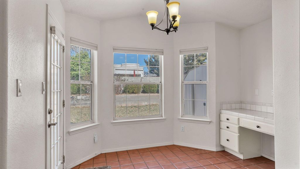 Image 19 of property listing at 11519 Kings Canyon Road SE, Albuquerque, NM 87123