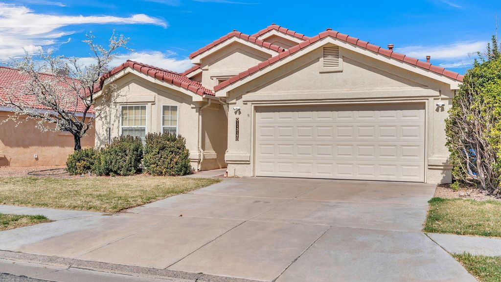 Image 3 of property listing at 11519 Kings Canyon Road SE, Albuquerque, NM 87123