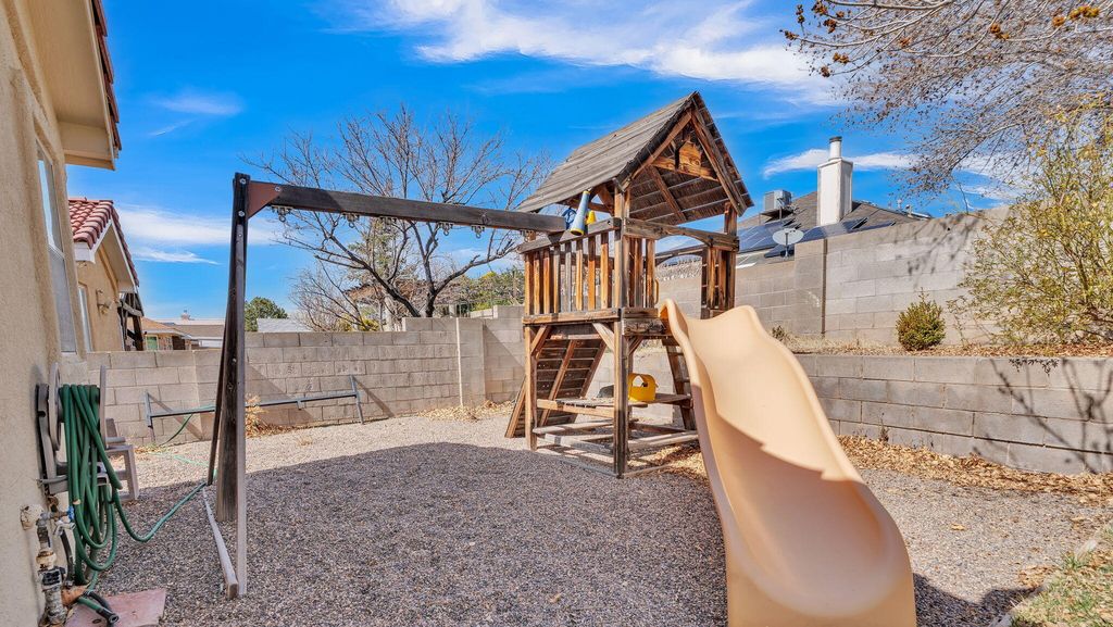 Image 41 of property listing at 11519 Kings Canyon Road SE, Albuquerque, NM 87123