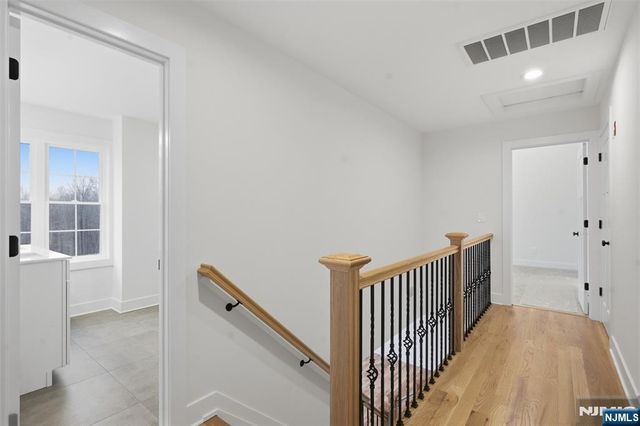 16 McDonald Court, New Windsor, NY 12553