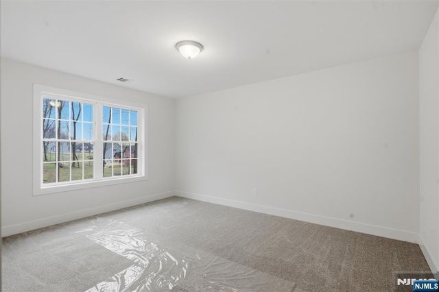 16 McDonald Court, New Windsor, NY 12553