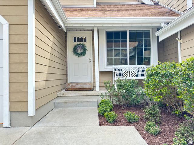 1496 E SPRING GATE DR, Holladay, UT 84117