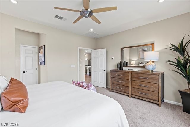 3917 Blooming Orange Avenue, Las Vegas, NV 89141