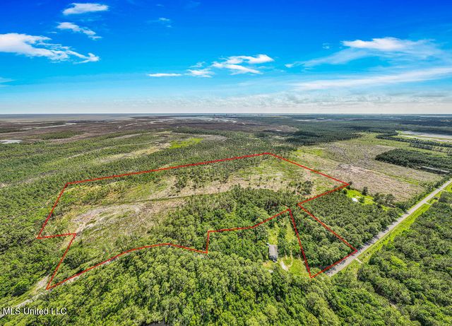 04 Bayou Cumbest Road, Moss Point, MS 39562