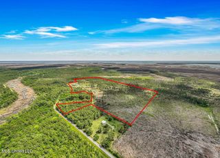 04 Bayou Cumbest Road, Moss Point, MS 39562
