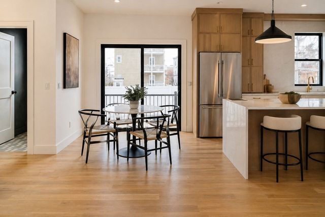 21 South Waverly 21, Boston, MA 02135
