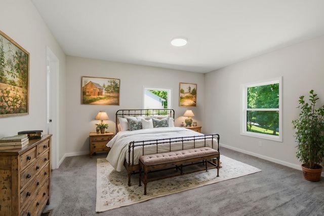 550 Central Ave, White Bluff, TN 37187