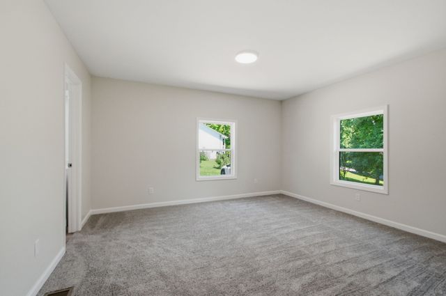550 Central Ave, White Bluff, TN 37187