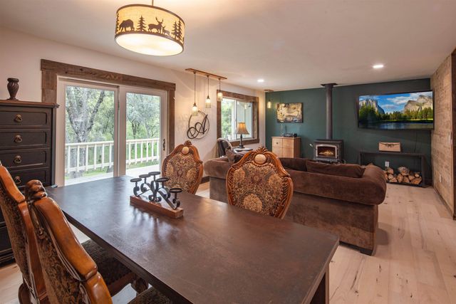 12874 Green Valley Cir, Groveland, CA 95321