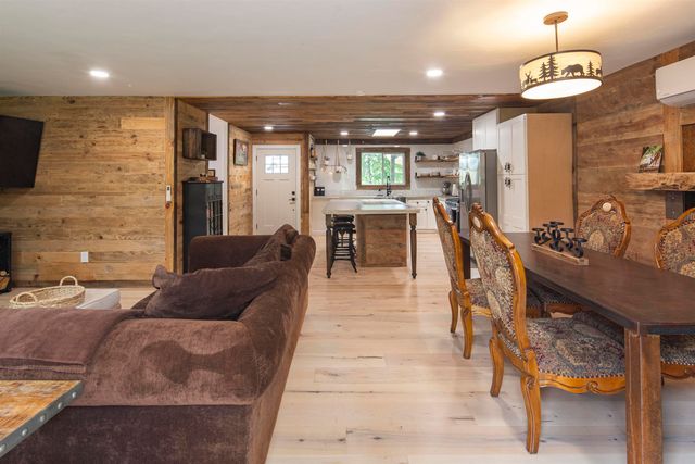 12874 Green Valley Cir, Groveland, CA 95321