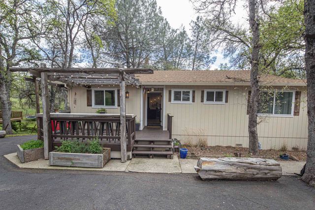 12874 Green Valley Cir, Groveland, CA 95321