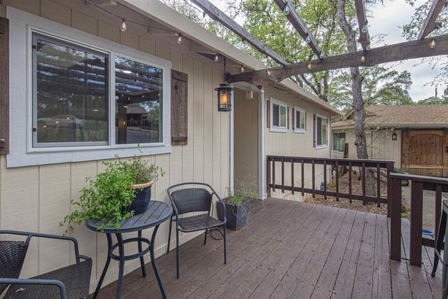 12874 Green Valley Cir, Groveland, CA 95321