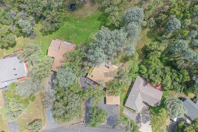 12874 Green Valley Cir, Groveland, CA 95321