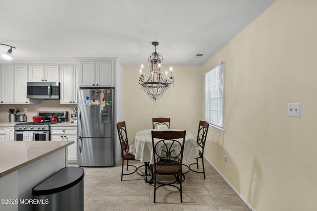 471 Hawthorne Place, Morganville, NJ 07751