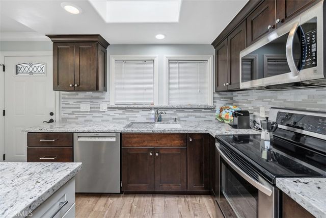 2046 Via Mariposa E P, Laguna Woods, CA 92637