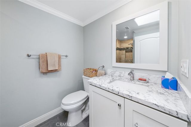 2046 Via Mariposa E P, Laguna Woods, CA 92637