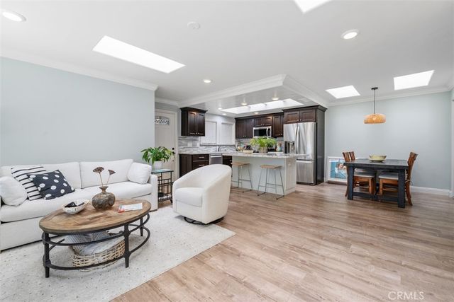 2046 Via Mariposa E P, Laguna Woods, CA 92637