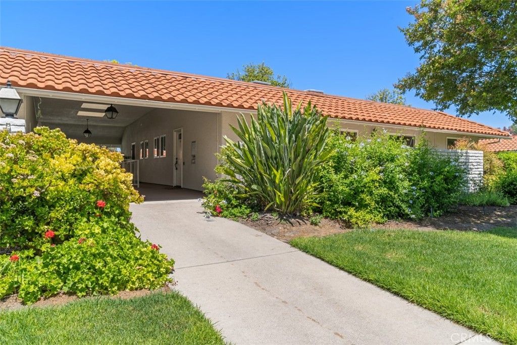 2046 Via Mariposa E P, Laguna Woods, CA 92637