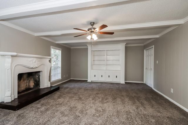 1702 Corral Drive, Houston, TX 77090